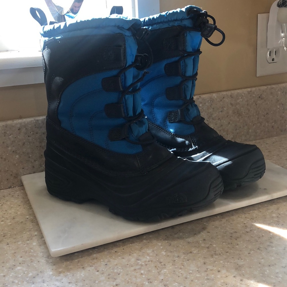 Boys Northface Snow Boots